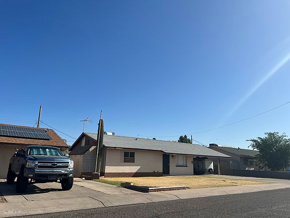 3rd image of 3736 W El Camino Dr