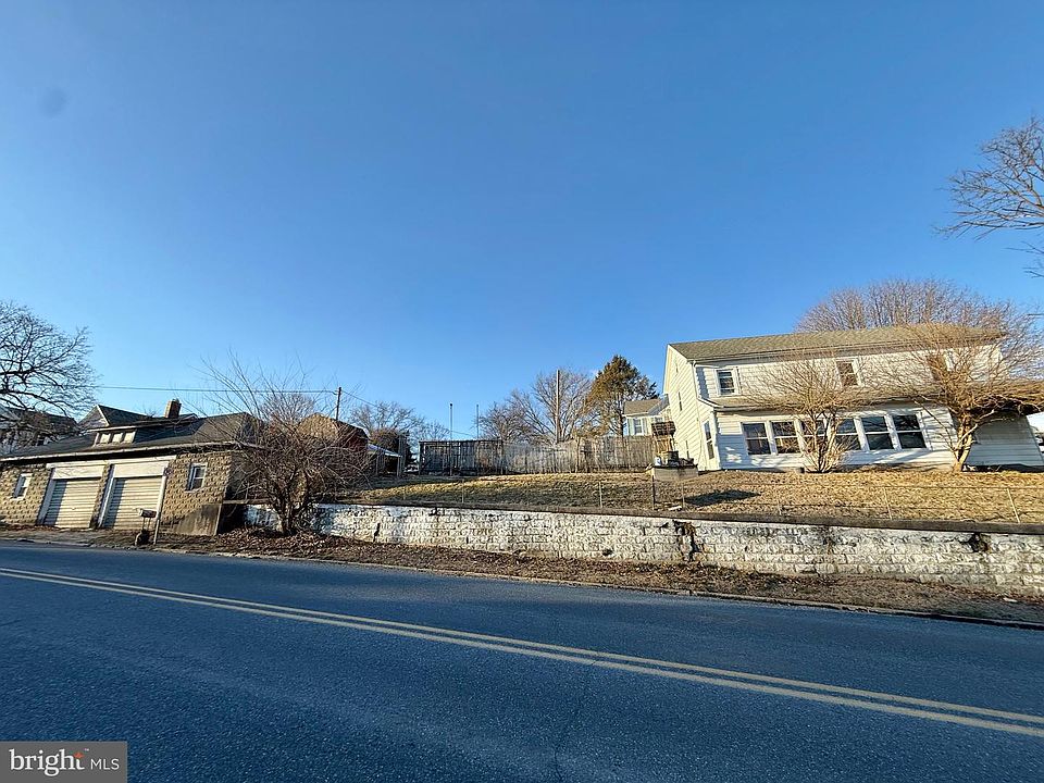 1st image of 248 Main St