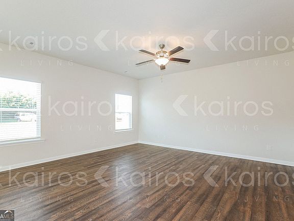 2nd image of 3505 Bridgewood Dr