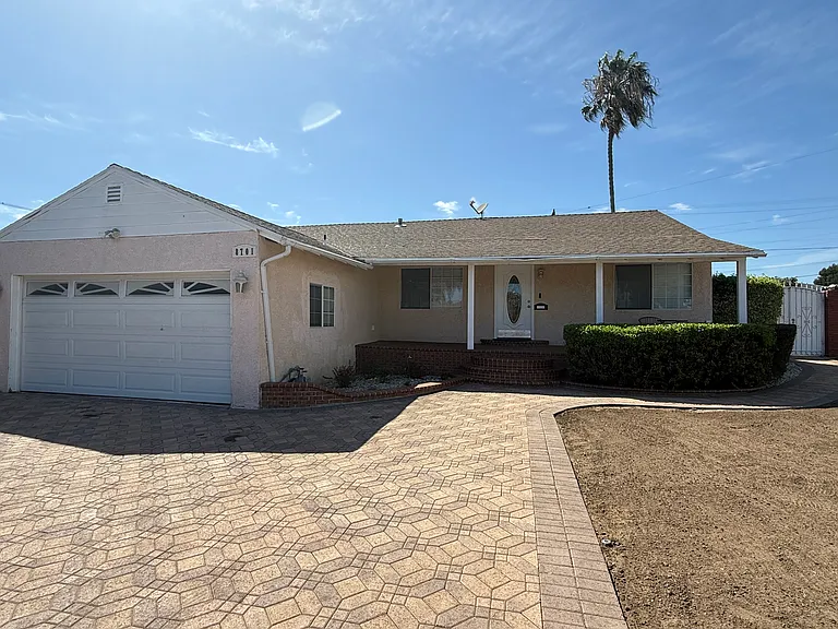 8701 Kittyhawk Ave — Photo 10