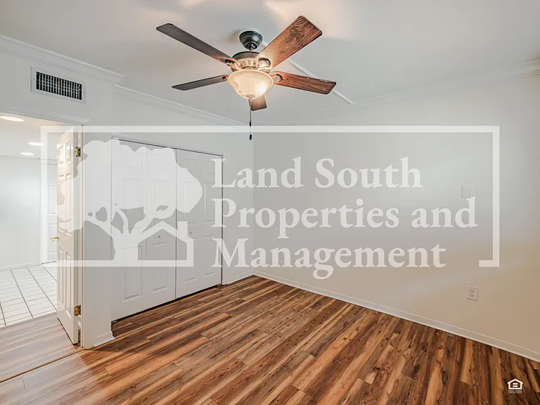 1 Lake Hollingsworth Dr #6 — Photo 9