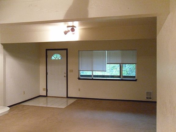 5th image of 21530 Marine Dr