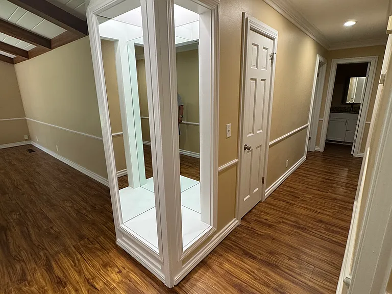 3111 S Florence Ct — Photo 4