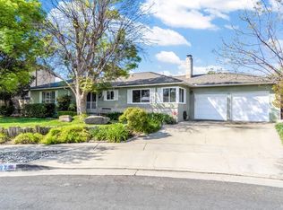 1182 Hansen Ct, Hanford, CA 93230