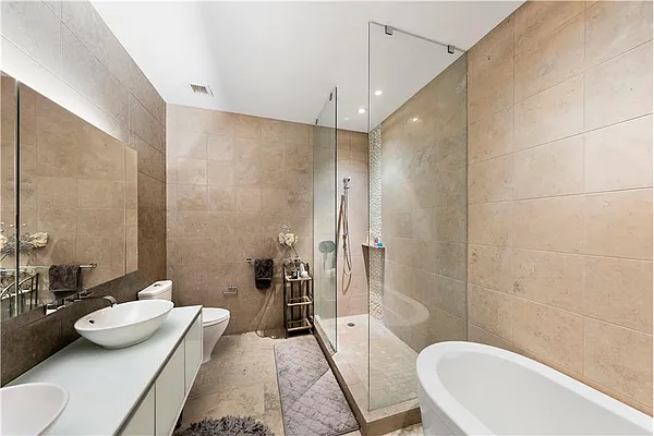 Rented by GARG Real Estate | media 4