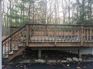 135 Balson Rd, Stroudsburg, PA 18360