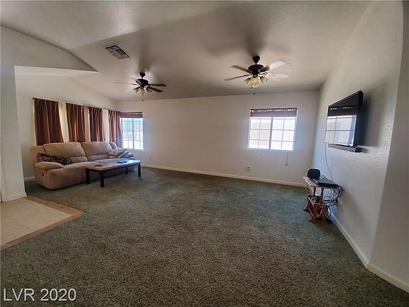 3rd image of 4412 Charneta Ct