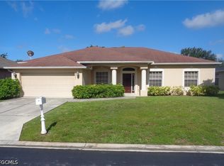 2463 Nature Pointe Loop, Fort Myers, FL 33905