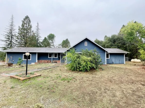 10190 Luna Dr, Grass Valley, CA 95949