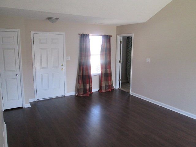 2nd image of 3597 Stanton Ct
