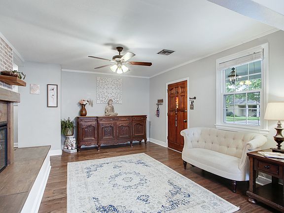 5th image of 549 Carol Dr