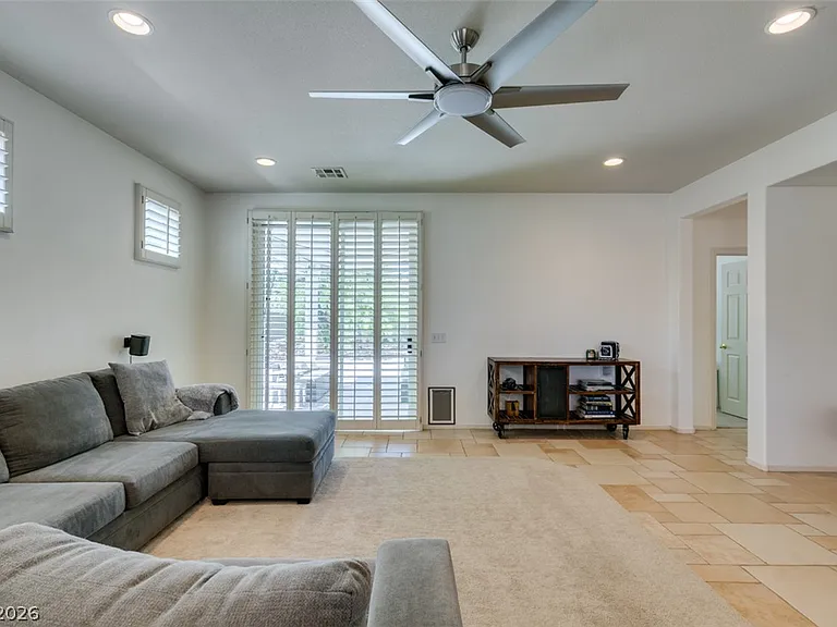 10925 Fog Hollow Ct — Photo 12