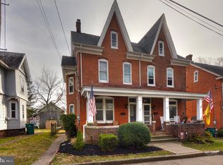 355 Seminary St, Pennsburg, PA 18073