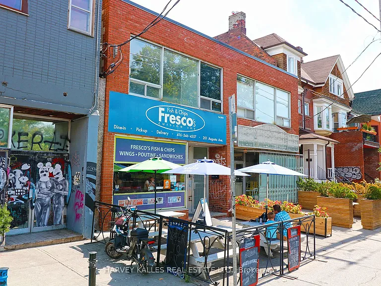 201 Augusta Ave #C — Photo 2