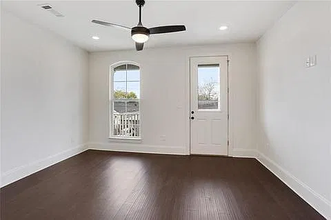 2 bed, 1386 sqft, $1,900 — Photo 3