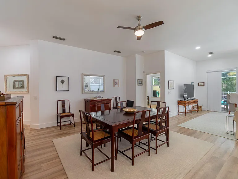 7533 SE Autumn Ln — Photo 13