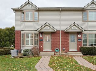 70 Chapman Ct #70, London, ON N6G 4Z4