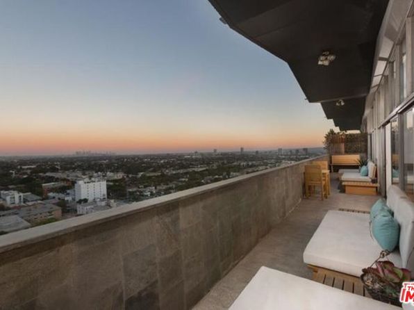 1155 N La Cienega Blvd #3