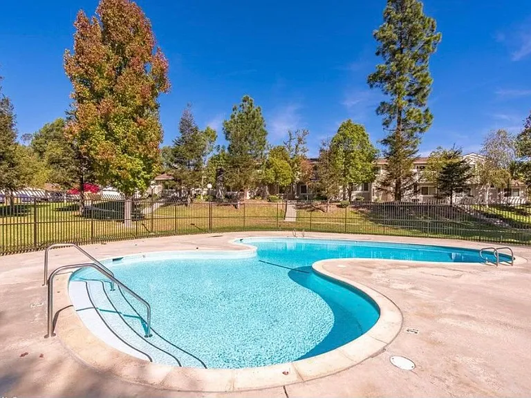 14939 Campus Park Dr #C — Photo 18