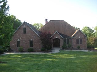 6507 Timber Rdg, Godfrey, IL 62035