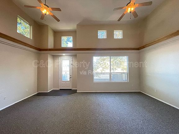 5th image of 389 Kentucky Ave