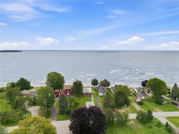 12041 Augustine Rd, Wainfleet, ON L0S 1V0