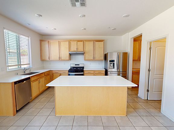 2nd image of 4151 Flint Ave
