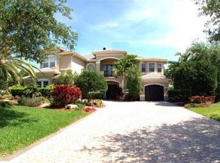 11007 Garden Ridge Ct, Davie, FL 33328
