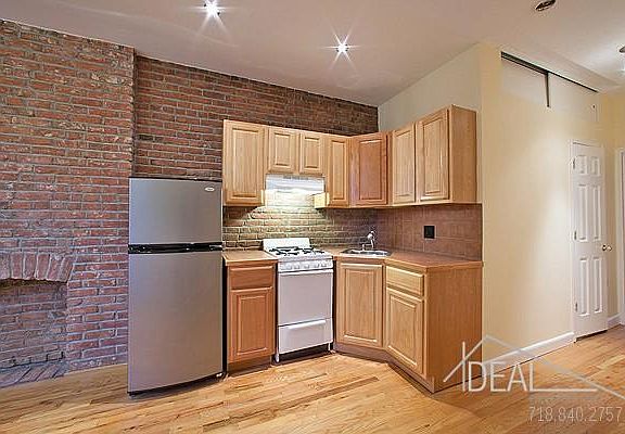 3rd image of 339 Atlantic Ave