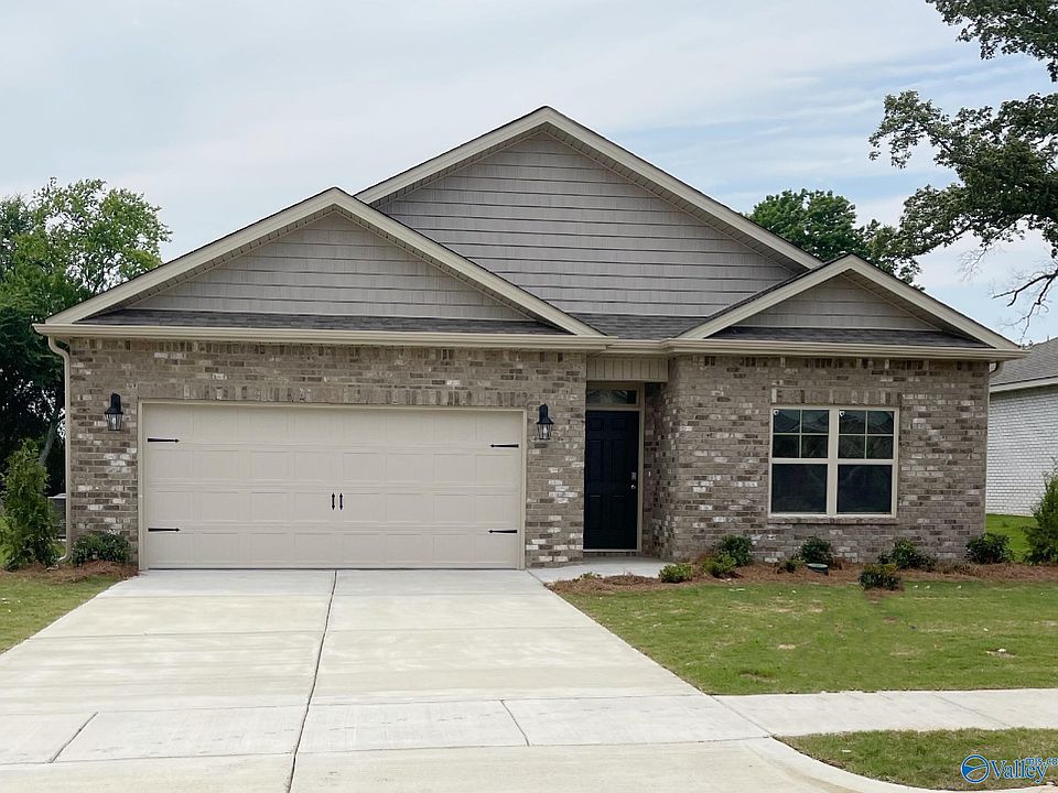 1st image of 124 Canonbury Dr