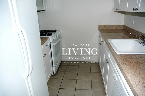 Rented by NY Living Solutions | media 52