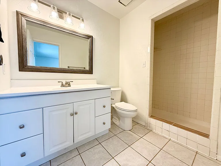 4558 N Miner Rd — Photo 13