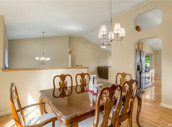 5th image of 19419 79th Avenue Ct E