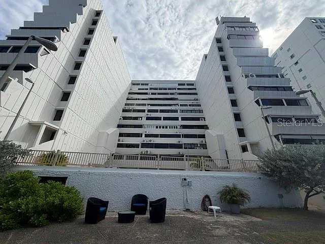 2 bed, 1.0 bath, 286 sqft, $2,000 — Photo 4