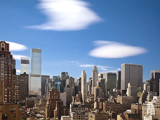 Sold by Sotheby's International Realty | media 2