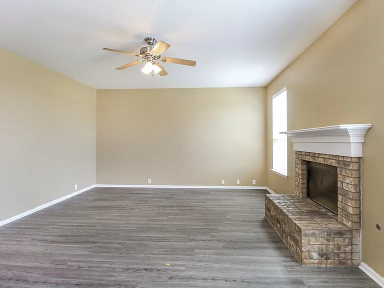 3029 Gettysburg Ln — Photo 4