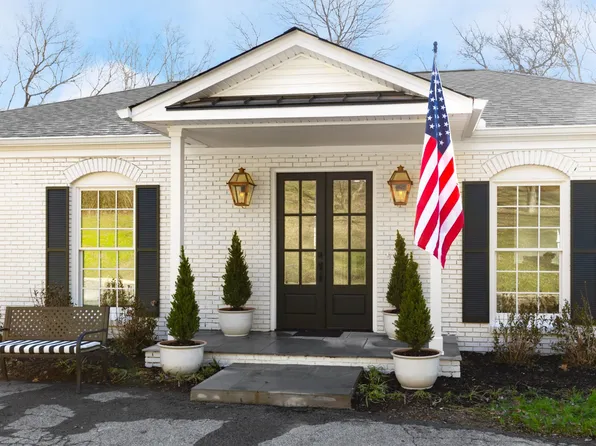 5622 Hillview Dr, Brentwood, TN 37027