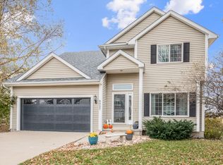 5027 68th St, Urbandale, IA 50322
