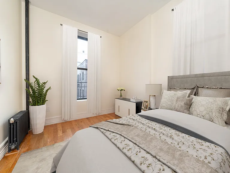 160 W 84th St #10A — Photo 3