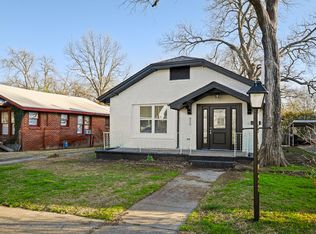 820 W College St, Sherman, TX 75092