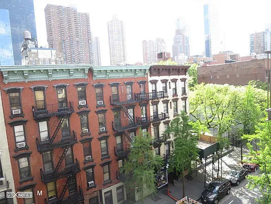 Rented by Citi Habitats | media 37