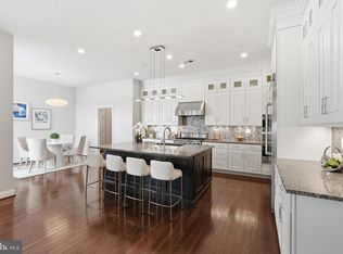 5338 Camberley Ave, Bethesda, MD 20814