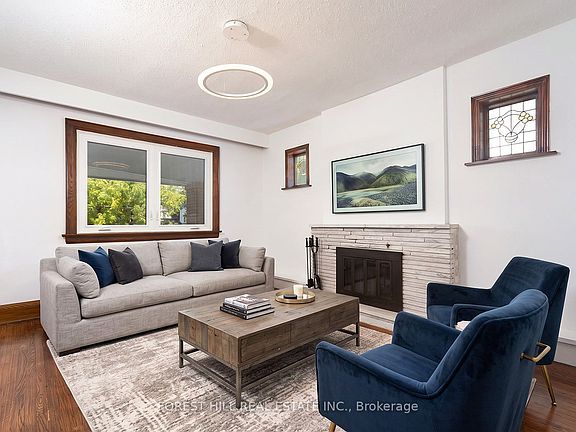 5th image of 139 Craighurst Ave