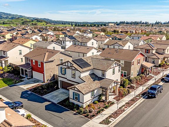 3rd image of 6054 Oxford Place