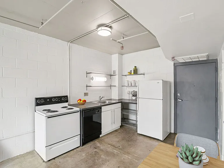 One North Fifth Apartments — Photo 21
