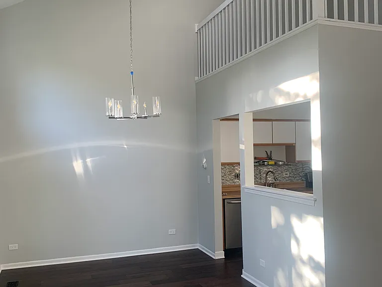 204 N Cathy Ln — Photo 3