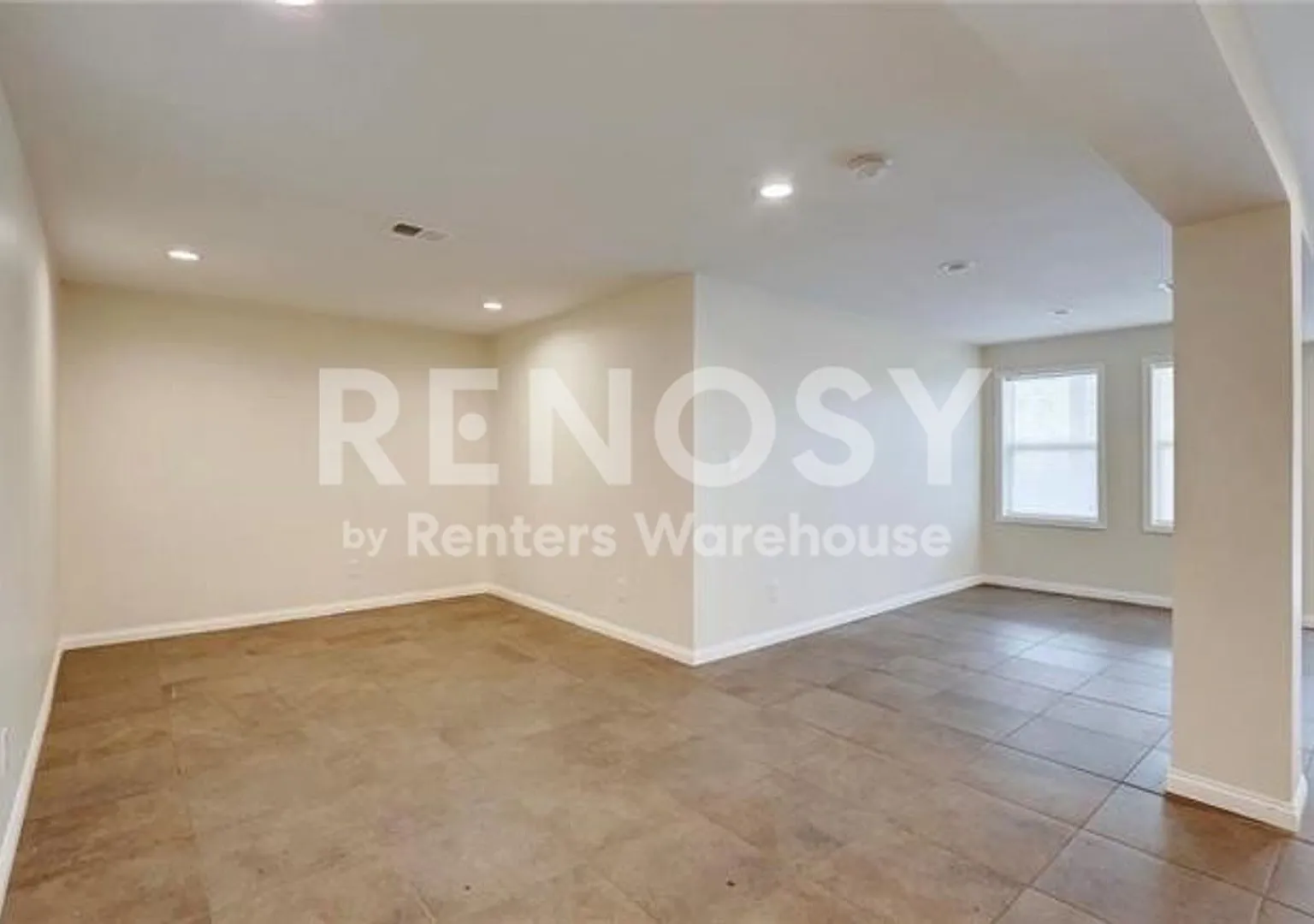 4 Bedroom/ 3 Bath Home Near KU MED — Photo 2
