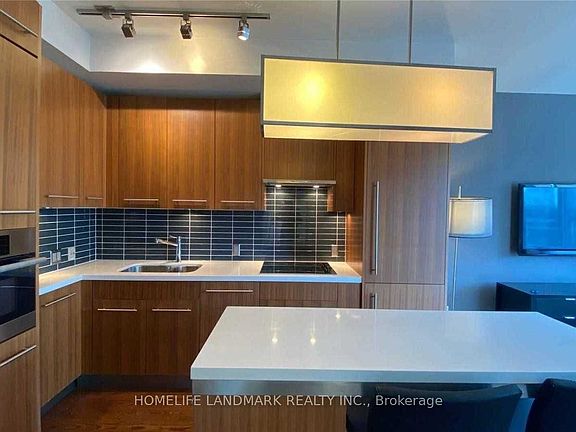 3rd image of 80 John St #1108