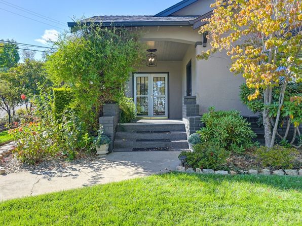 303 Hoffman St, Jackson, CA 95642