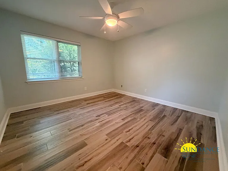 224 Yacht Club Dr NE — Photo 16